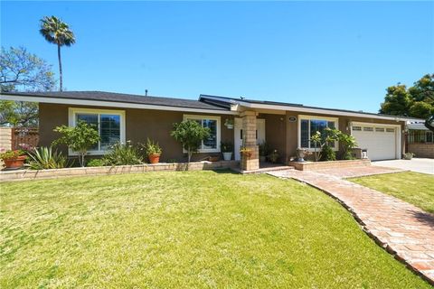 Photo of 291 Pueblo Rd, Corona, CA 92882 (MLS # CV26093265)