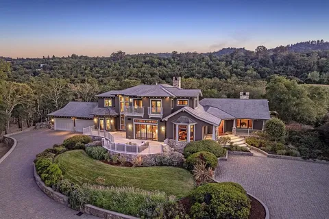 1 Redberry Rdg, Portola Valley, CA 94028 - MLS#: ML82021344