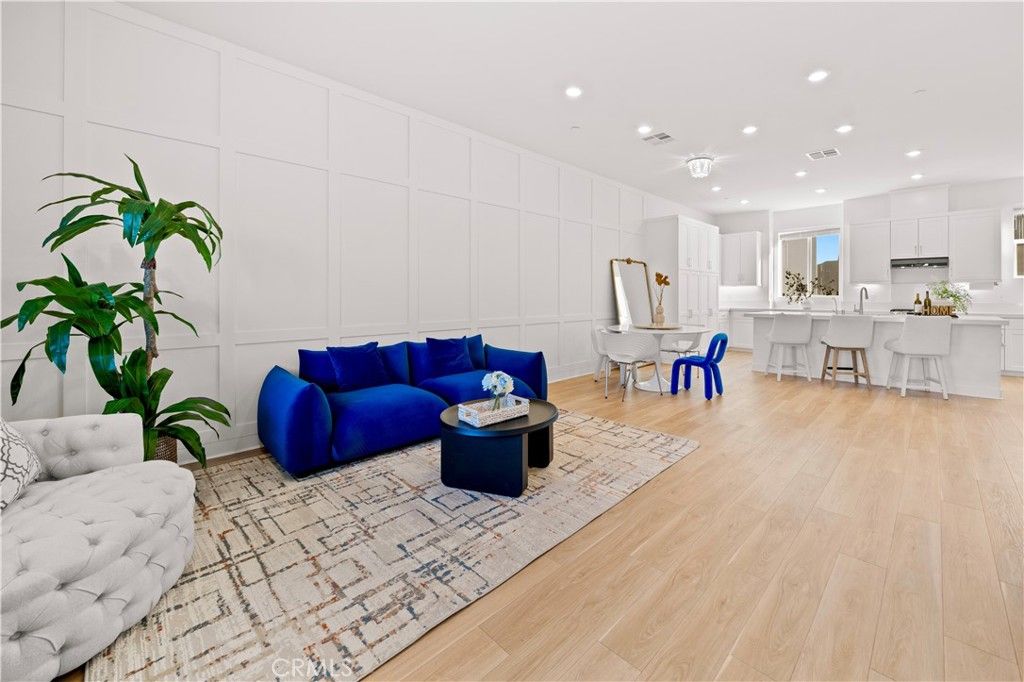 Photo of 275 Sash, Irvine, CA 92618 (MLS # OC26039206)