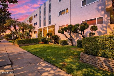 12955 Riverside Drive 307 Sherman Oaks CA 91423