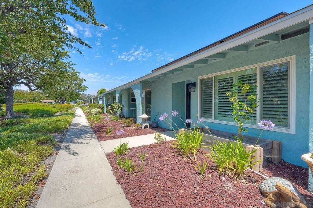 3597 Pear Blossom Drive Dr