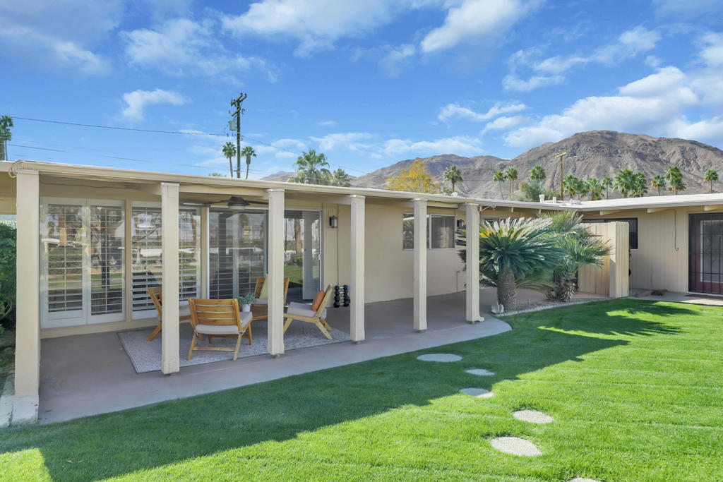 Sand & Shadows - Residential