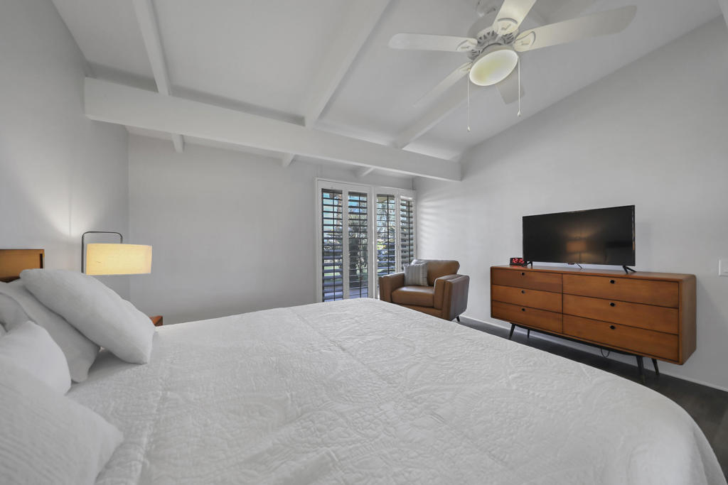 Sand & Shadows - Residential