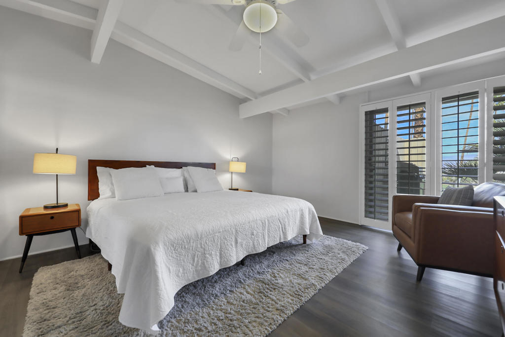 Sand & Shadows - Residential