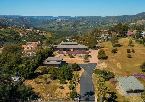 Photo of 1186 Lydia Lane, Fallbrook, CA 92028 (MLS # SW26084026)