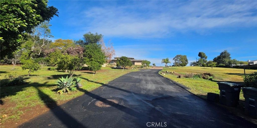 Photo of 1186 Lydia Lane, Fallbrook, CA 92028 (MLS # SW26084026)