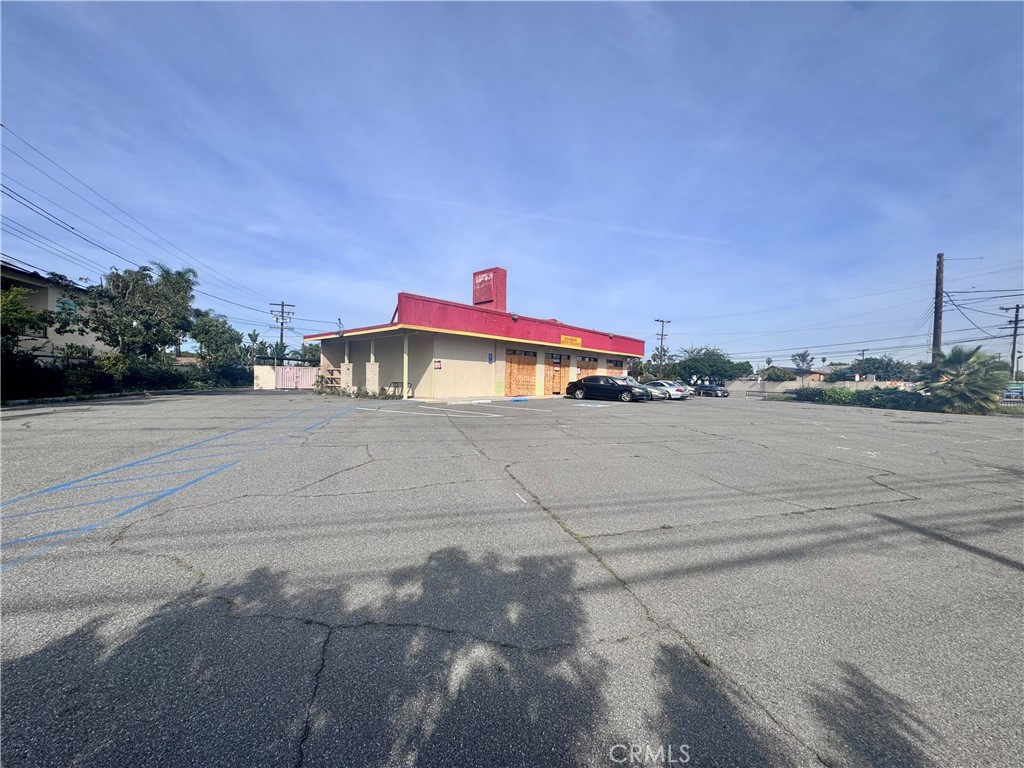 10471 Magnolia