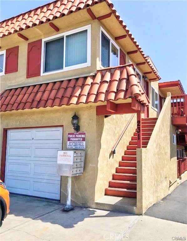 CUSTOM - Residential Lease