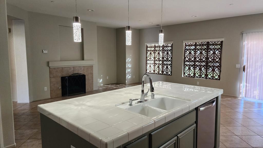 Mountain Gate - Residential