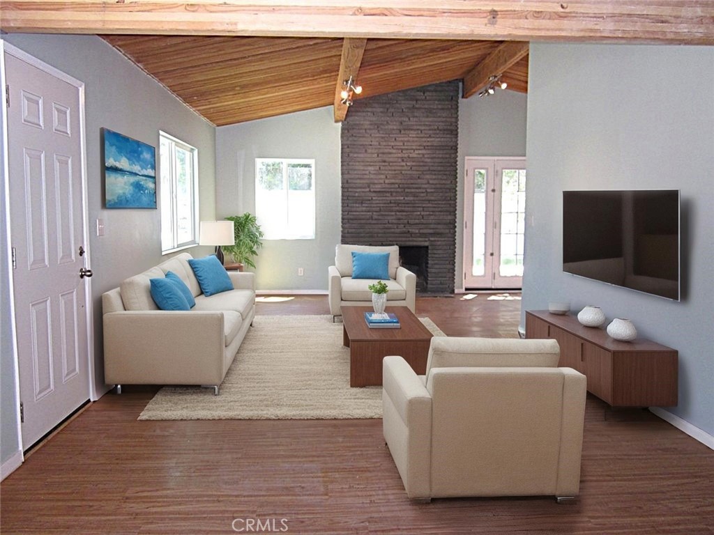 Properties 4 5209 Sylmar Avenue
