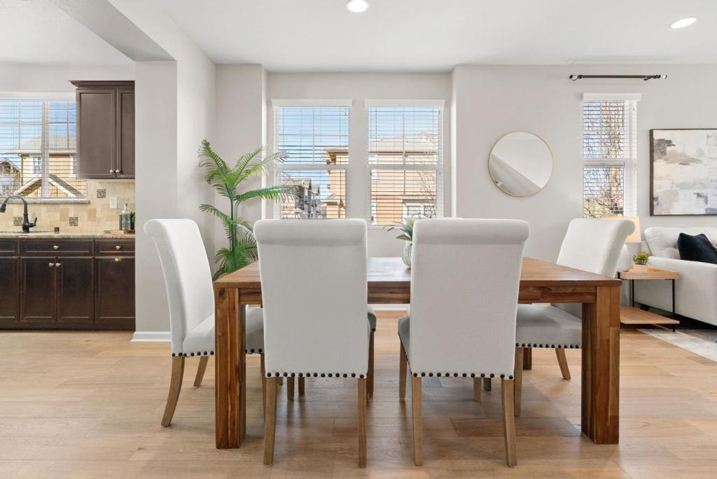 237 Bluebonnet Lane 101