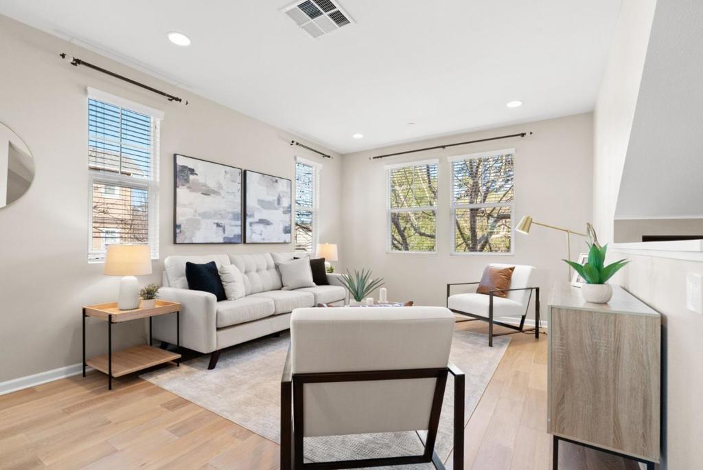 237 Bluebonnet Lane 101