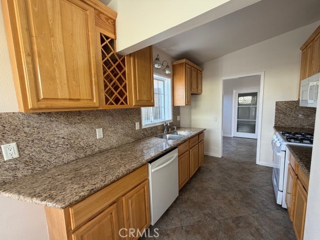 Palisades (PS) - Residential Lease