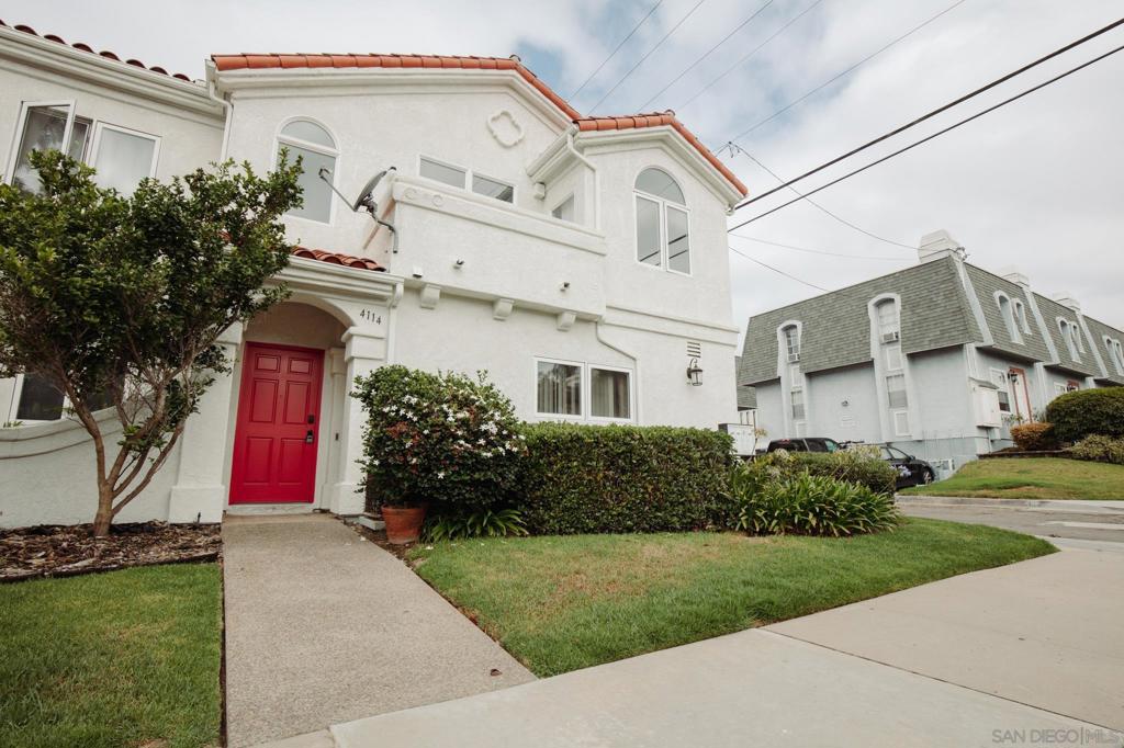 Exception opportunity to live near the bay with a rare condo unit in an incredible complex! This unit is situated on the end of a small complex of only four units. Beautiful two bed two bath unit has been fully renovated! Bright and light mornings from the sun while staying cool with central air! Extremely rare 2 car side by side garage with a surf shower and storage galore!