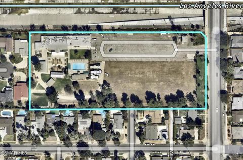 6543 Corbin Avenue Woodland Hills CA 91367