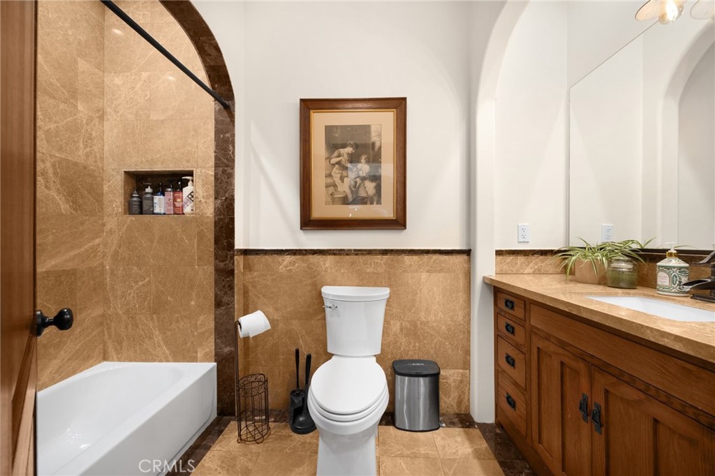 Santiago Ranchos (SANR) - Residential Income