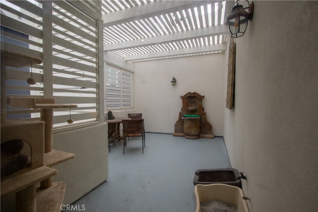 Corona del Mar South of PCH (CDMS) - Residential