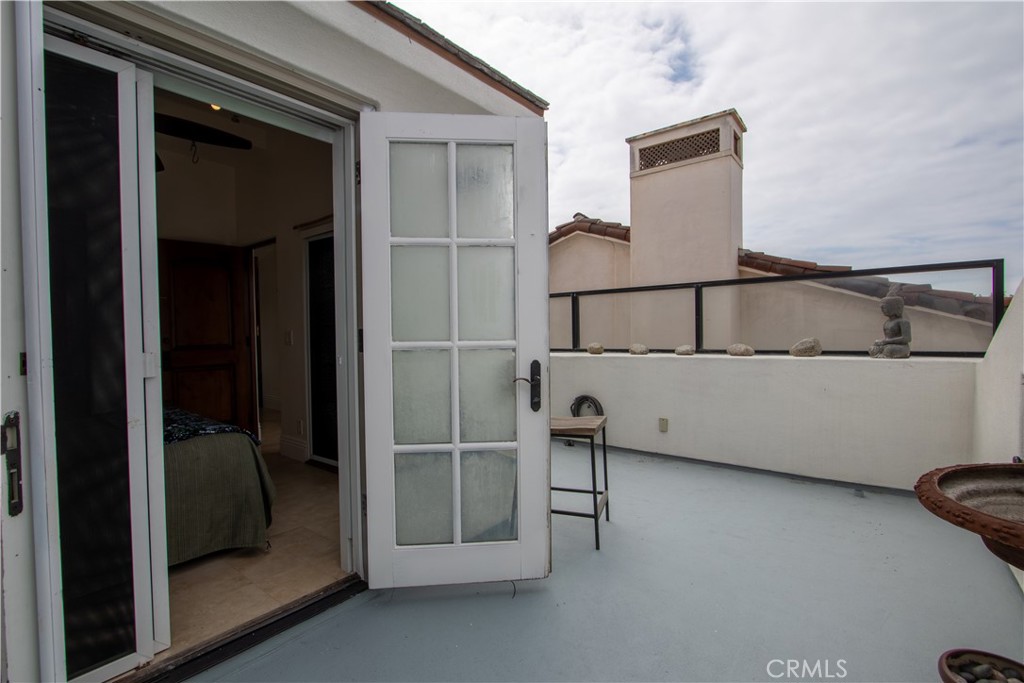 Corona del Mar South of PCH (CDMS) - Residential