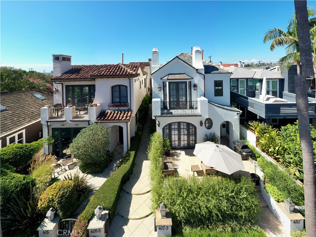 Corona del Mar South of PCH (CDMS) - Residential