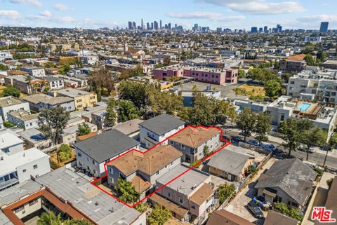 Photo of 5235 Virginia Avenue, Los Angeles, CA 90029 (MLS # 26859501)