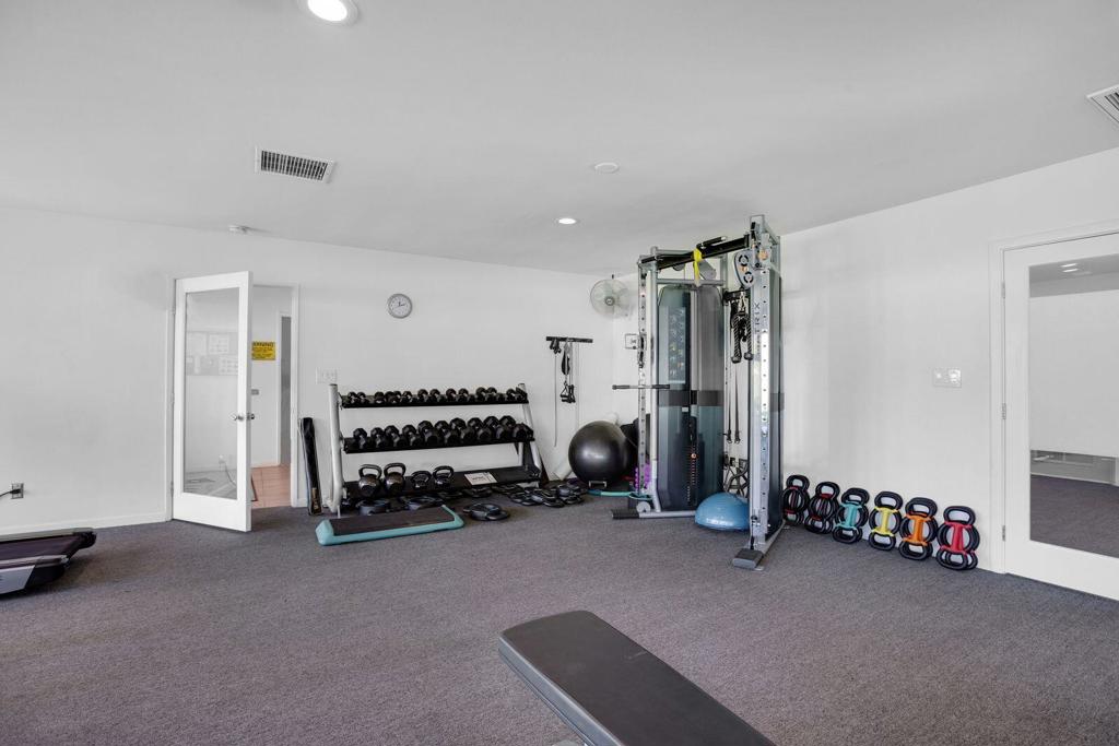 Palm Canyon Mobile C - Manufactured In Park