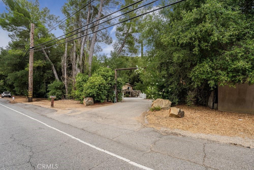 24745 Mulholland