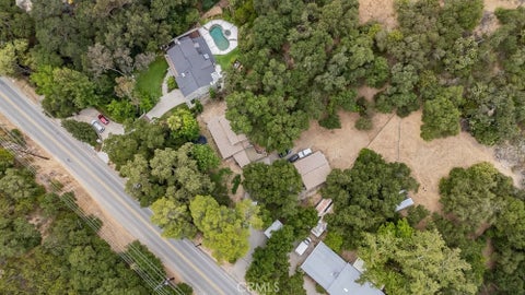 Photo of 24745 Mulholland HWY, Calabasas, CA 91302 (MLS # SR26126029)