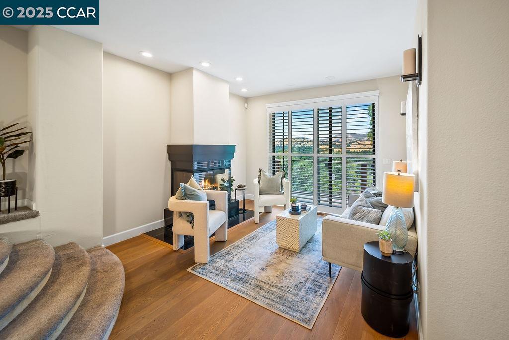 RUDGEAR - Residential