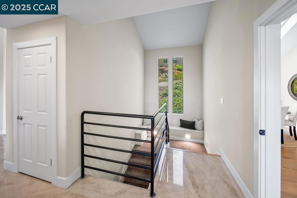 RUDGEAR - Residential