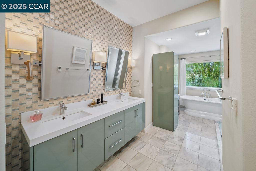 RUDGEAR - Residential