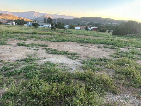 Photo of 3 Hannah, Acton, CA 93510 (MLS # SR26051977)