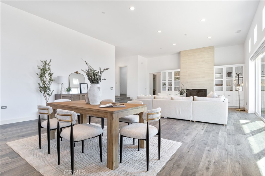 The Estates at River Oaks - Residential