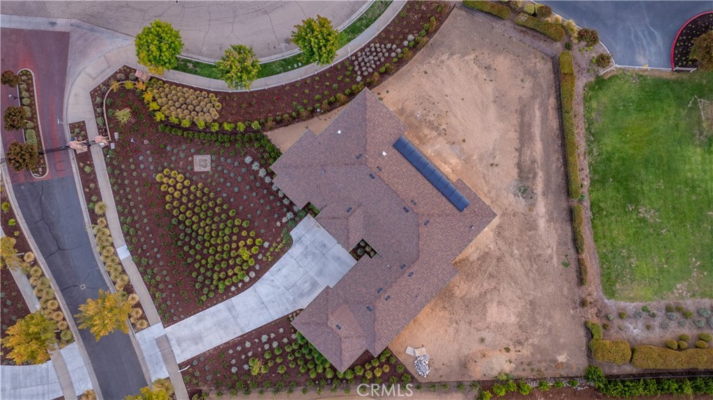 The Estates at River Oaks - Residential