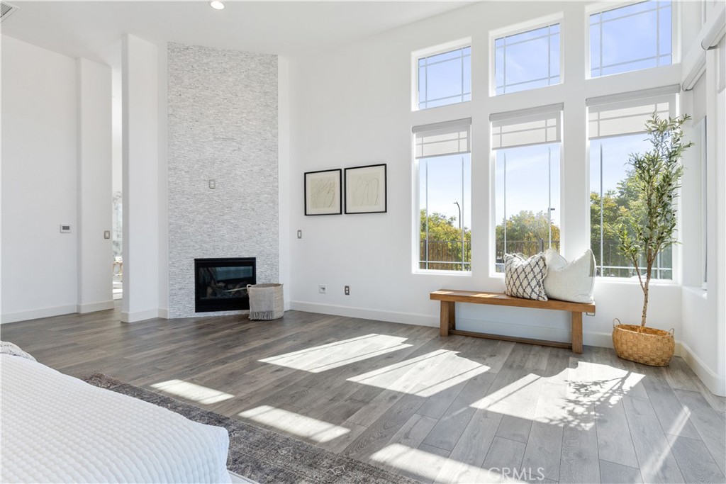 The Estates at River Oaks - Residential