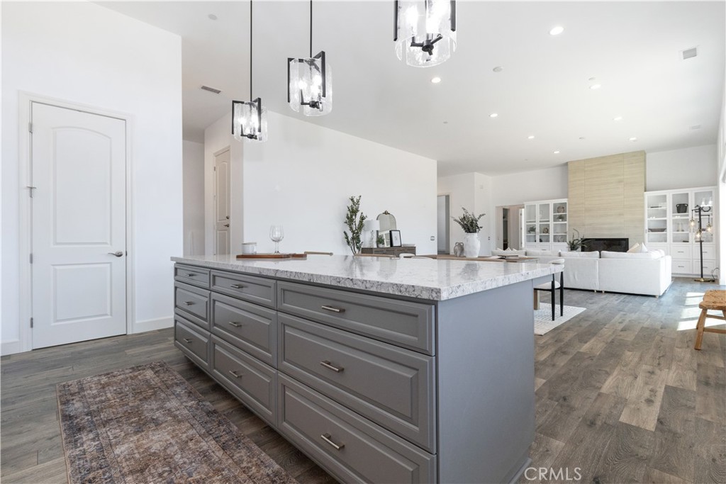 The Estates at River Oaks - Residential