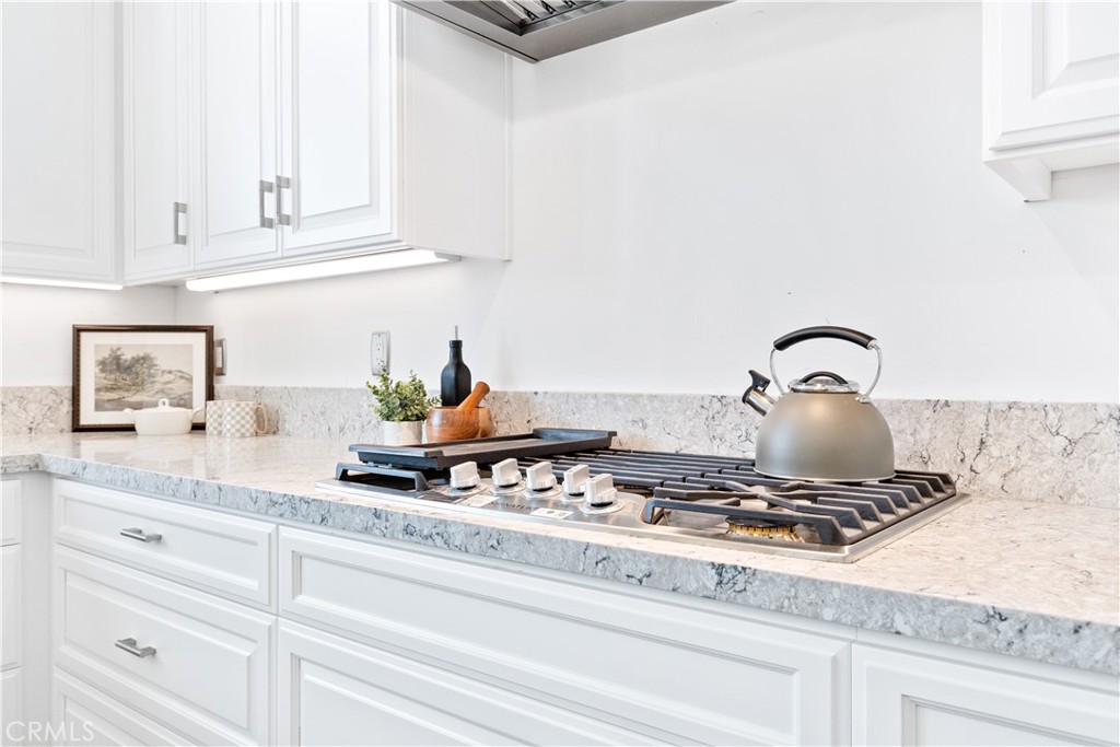 The Estates at River Oaks - Residential