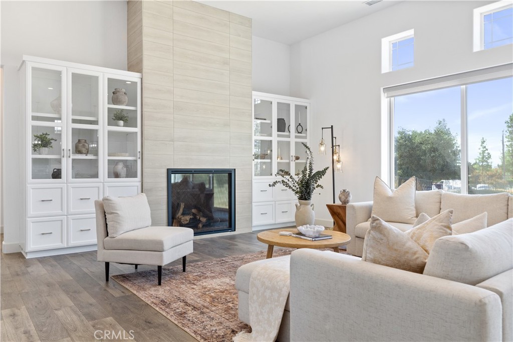 The Estates at River Oaks - Residential