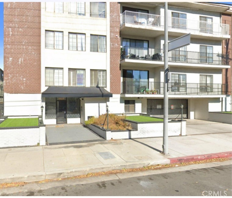 Welcome to Prime Location! This stunning condo in Nordhoff Terrace features 2 bedrooms and 2 bathrooms, covering 1,437 square feet. Located in the Very Quite End Part of the Building without any Noise. The large living room, complete with a fireplace and patio, offers a quiet and comfortable environment. The beautiful kitchen provides a lovely view and includes a breakfast area and pantry (with a refrigerator included). The primary ensuite bedroom boasts a walk-in closet. This bright, top-floor corner unit, which includes a washer and dryer, showcases mountain views and cross breezes, along with two secure tandem parking spaces just steps from the elevator. Close to COSTCO and The Mall and Many other shopping Centers. The master bedroom comes with a spacious walk-in closet and a private bath featuring a jetted tub, double-sink vanity, and separate shower. Additionally, brand new HVAC systems ensure your comfort. This corner unit enjoys plenty of natural light and tranquility. Enjoy the convenience of a trash chute and two subterranean parking spots. This pet-friendly property welcomes pets under 30 lbs. Don’t miss this rare opportunity—this condo won’t last long!