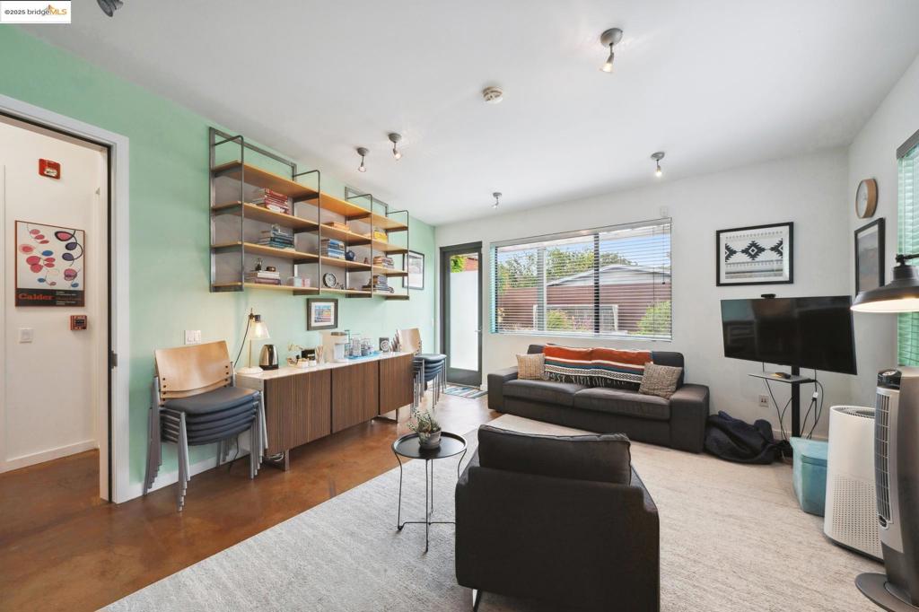 WEST BERKELEY - Residential