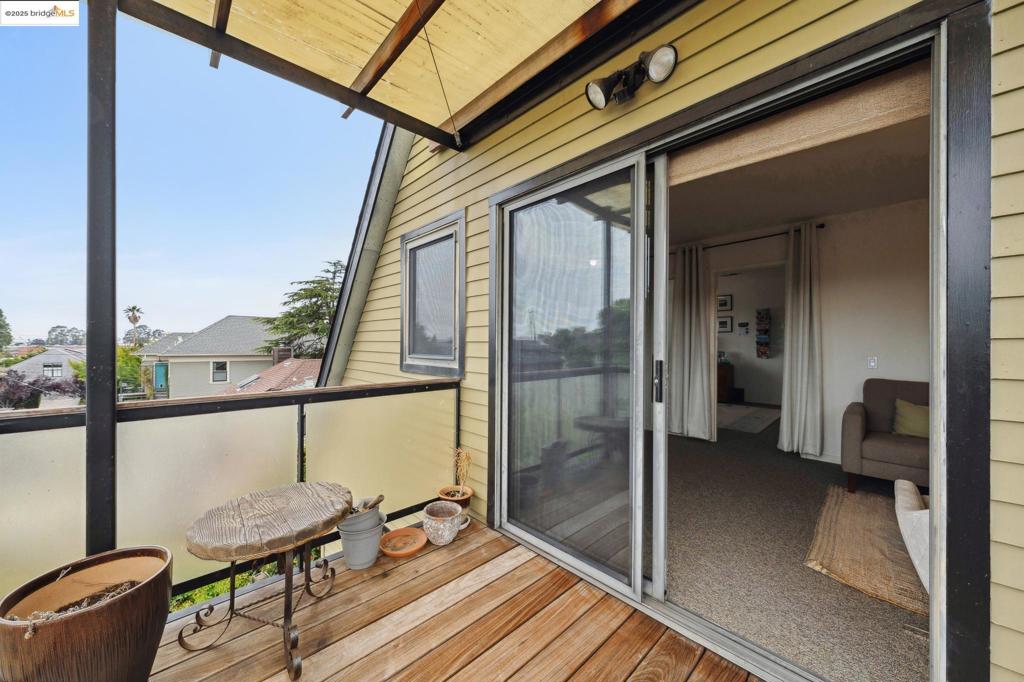 WEST BERKELEY - Residential