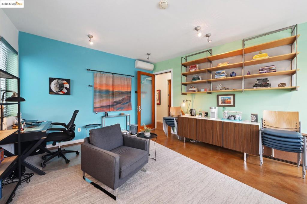 WEST BERKELEY - Residential