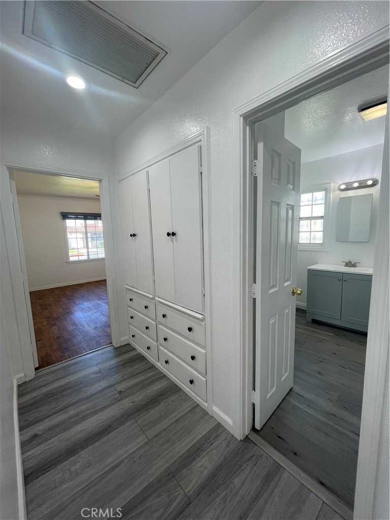 3892 Cherrywood Avenue