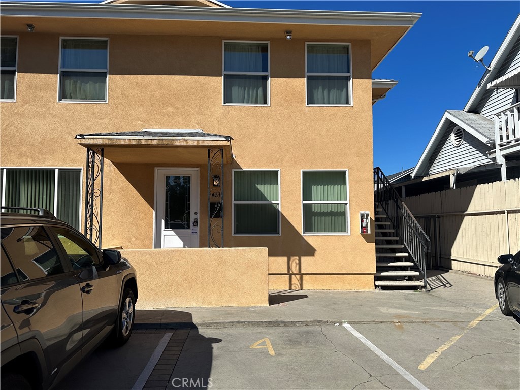 **Stunning, Fully Remodeled 2-Bedroom, 1-Bathroom Apartment – Prime Pasadena Location**
Experience refined urban living in this **completely renovated first-floor residence**, situated in the heart of Pasadena. Perfectly positioned near **Pasadena City College** and the **ArtCenter College of Design**, this home combines contemporary style with everyday convenience.
**Property Highlights:**
* **Modern, Open-Concept Layout** with premium finishes and abundant natural light
* **Central Air Conditioning** for year-round comfort
* **In-Unit Washer/Dryer Hookups** for added convenience
* **Two Reserved Parking Spaces** for your exclusive use
**Exceptional Location:**
* Immediate access to major freeways for easy commuting
* Walking distance to premier shopping, dining, and entertainment destinations
* Minutes from leading educational and cultural institutions
This residence is ideal for professionals, students, and families seeking a stylish, move-in-ready home in one of Pasadena’s most sought-after neighborhoods.
**Contact us today to arrange a private tour and experience this exceptional property for yourself.**