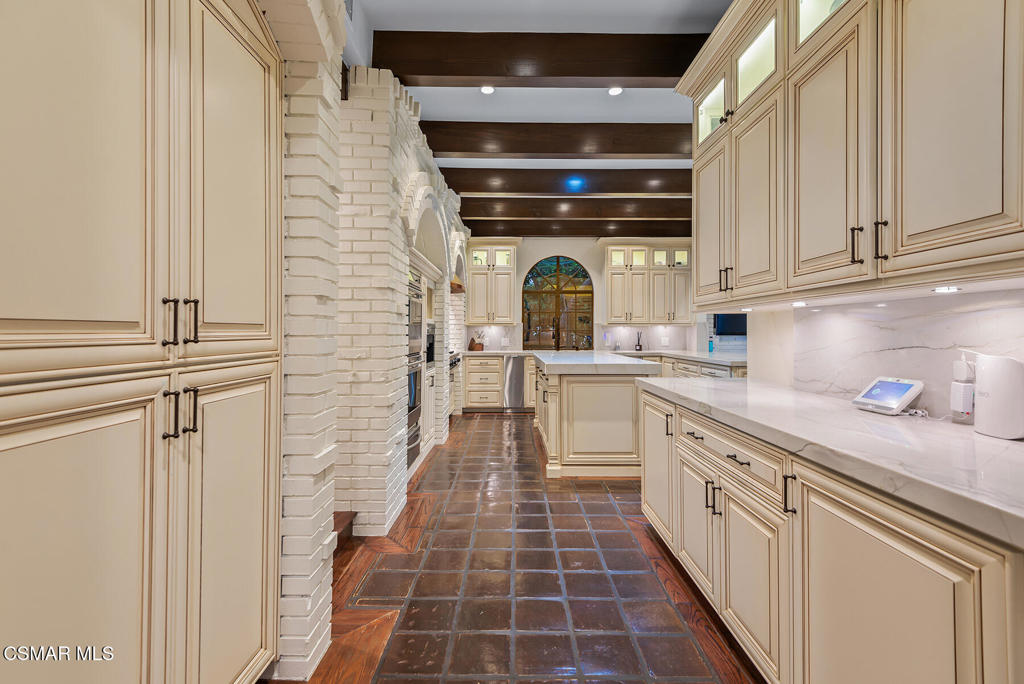 Custom NR-736 - 736 - Residential