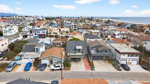 Tiny photo for 120 Hueneme Avenue, Oxnard, CA 93035 (MLS # V1-34188)