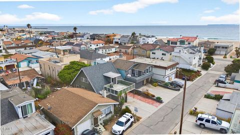 Tiny photo for 120 Hueneme Avenue, Oxnard, CA 93035 (MLS # V1-34188)