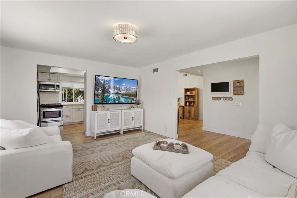 22832 Maza Court, Lake Forest CA 92630 - Photo 6