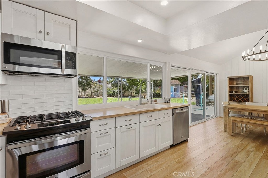 22832 Maza Court, Lake Forest CA 92630 - Photo 9