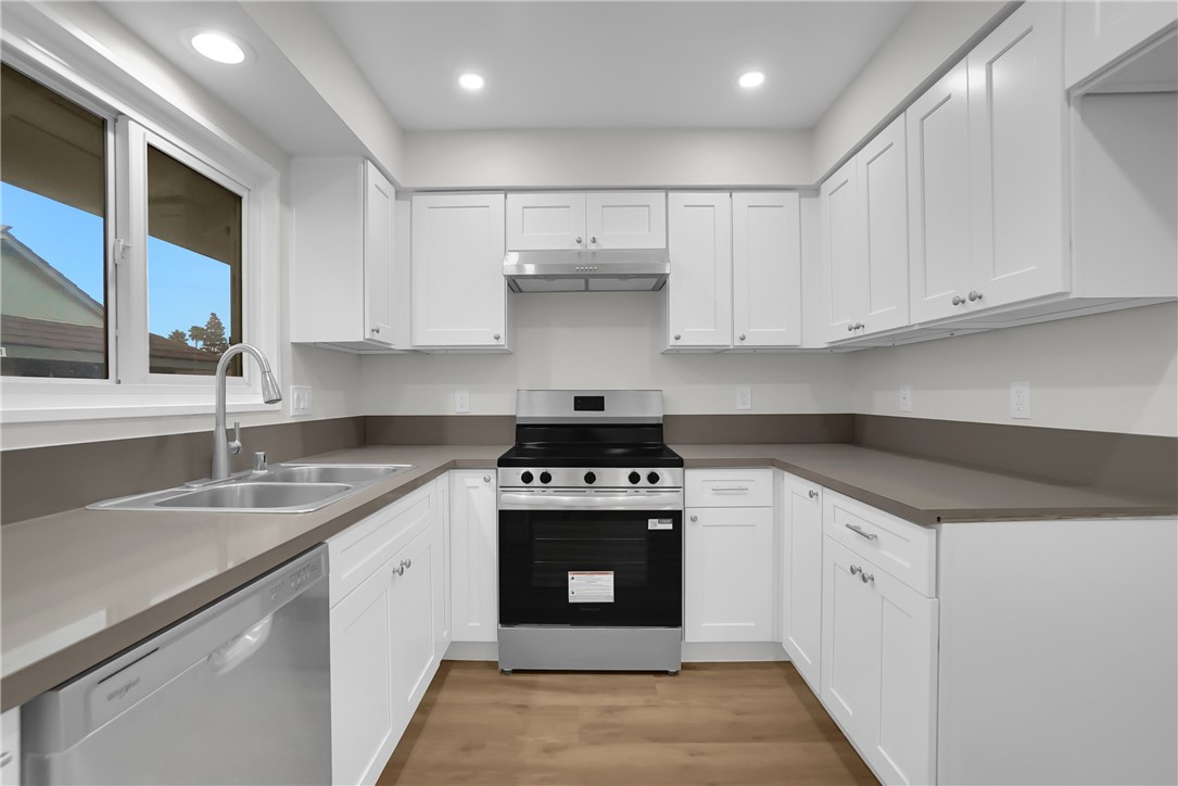 22934 Nadine Circle B