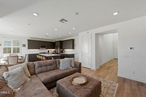 Tiny photo for 341 Fraser Point Ln, Camarillo, CA 93012 (MLS # V1-34848)